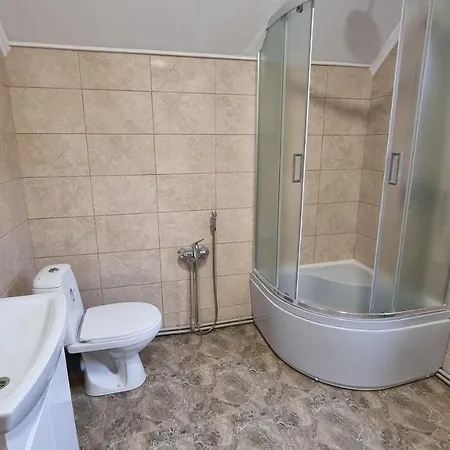 Paraiso Karpaty * Tesnitska