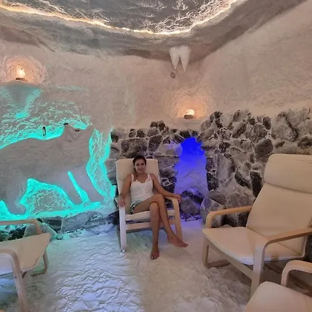 Paraiso Karpaty *